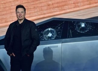 Elon Musk unveils the Tesla Cybertruck