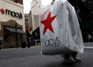 Macy’s closing 28 stores near you; Thanksgiving Day parade might be canceled next