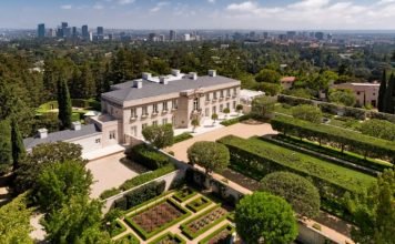 Jeff Bezos spends jaw dropping $165M for David Geffen’s LA super mansion