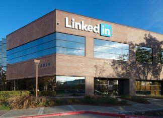 LinkedIn CEO Jeff Weiner shockingly steps down via a social media post